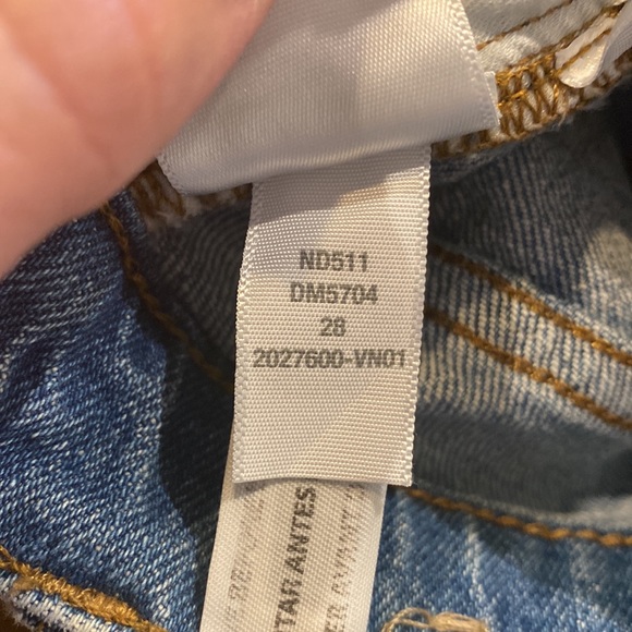 Madewell The Mid-Rise Perfect Vintage Jean in Ainsdale Wash ND511 - Picture 9 of 11